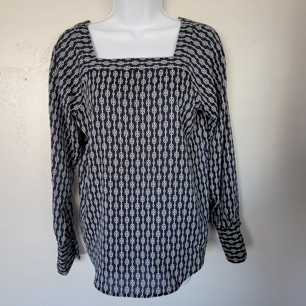 Ann Taylor XS Navy Blue Long Sleeve Blouse White Chain Link Print Square Neck